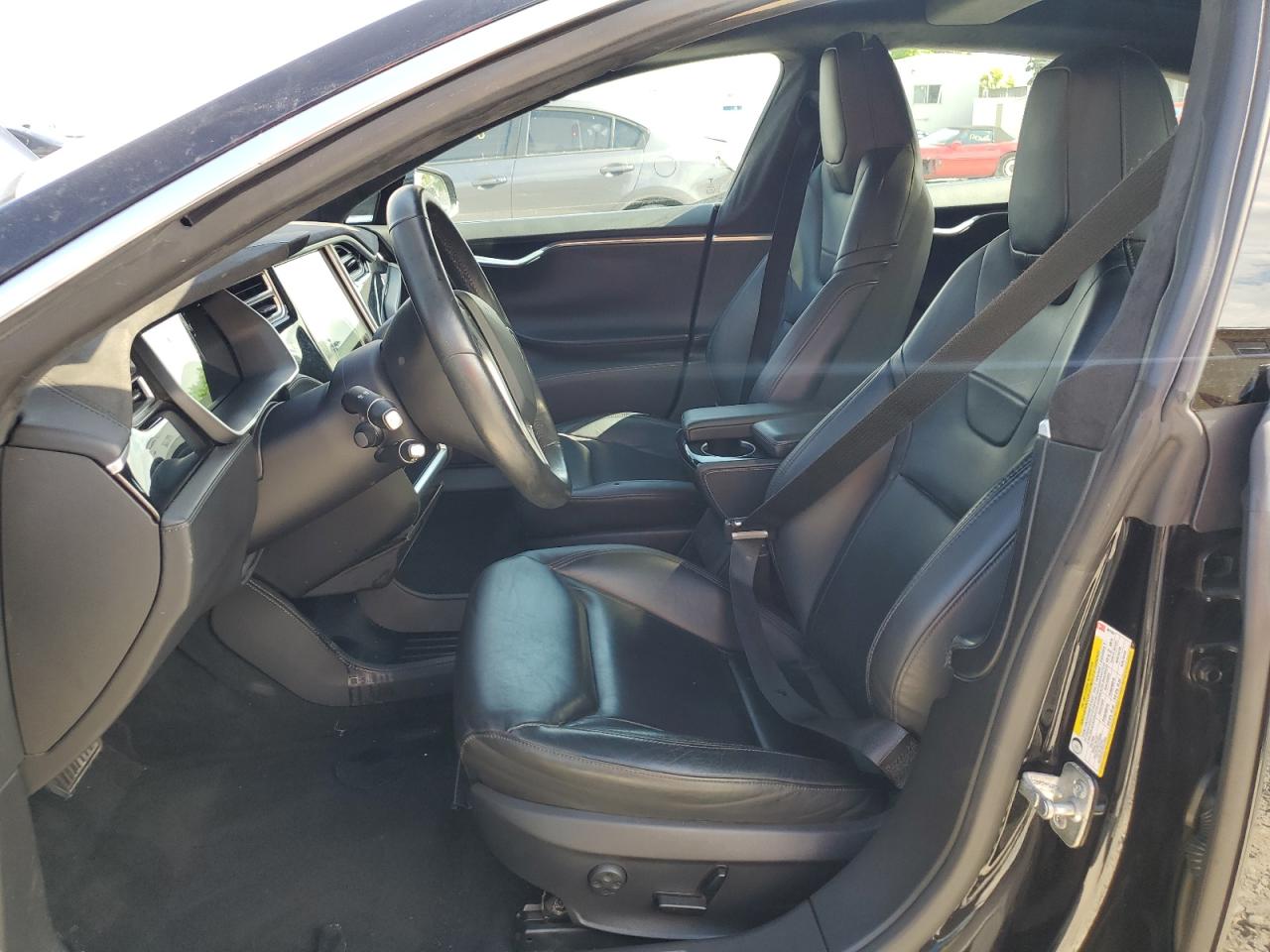 2015 Tesla Model S 70D VIN: 5YJSA1S2XFF091587 Lot: 61937445