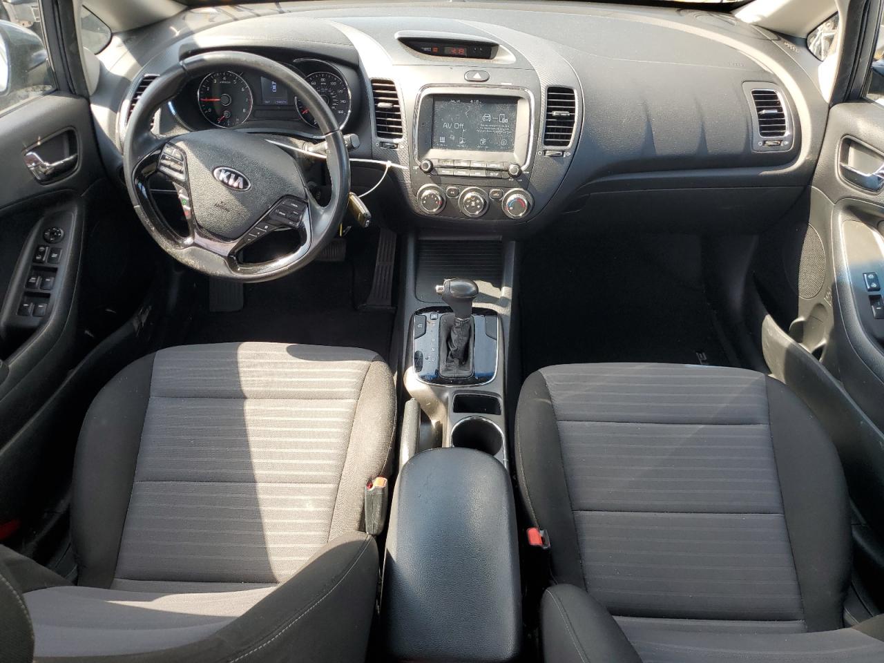 2018 Kia Forte Lx VIN: 3KPFL4A7XJE190418 Lot: 60057785