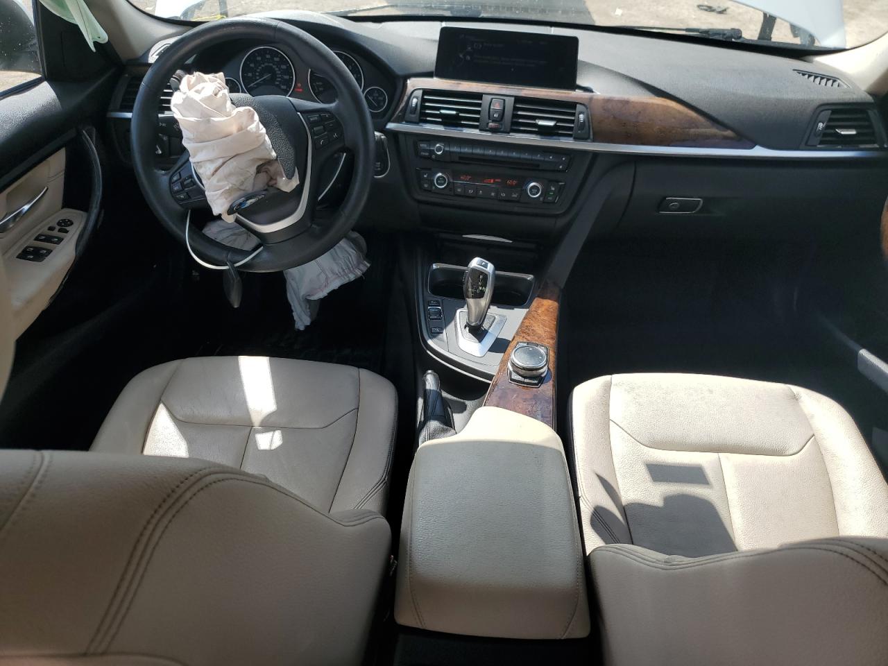 2015 BMW 328 Xi VIN: WBA3B3C50FJ984282 Lot: 62598675