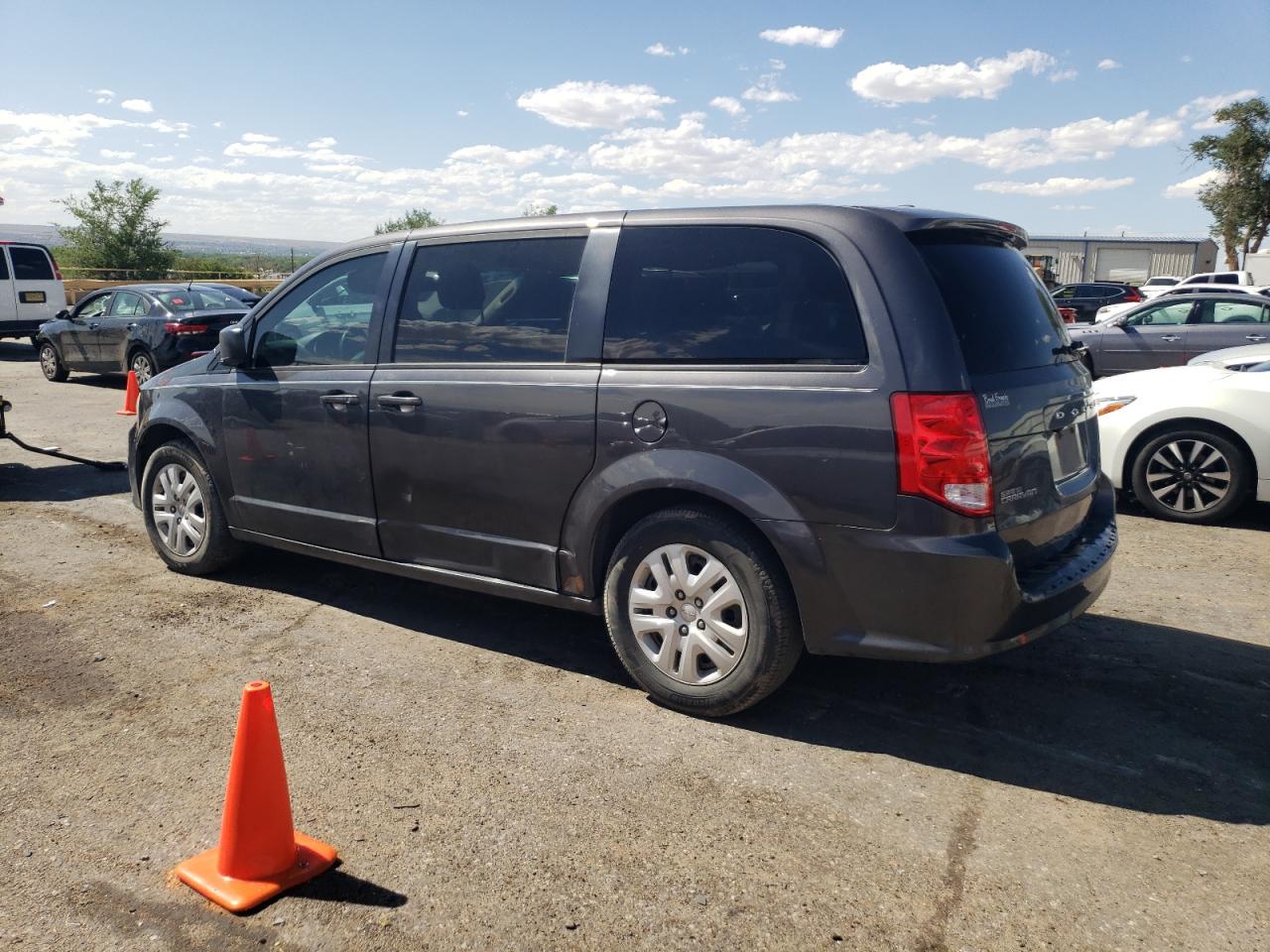 DODGE CARAVAN 2018 VIN 2C4RDGBG9JR177166 zdjęcie 2