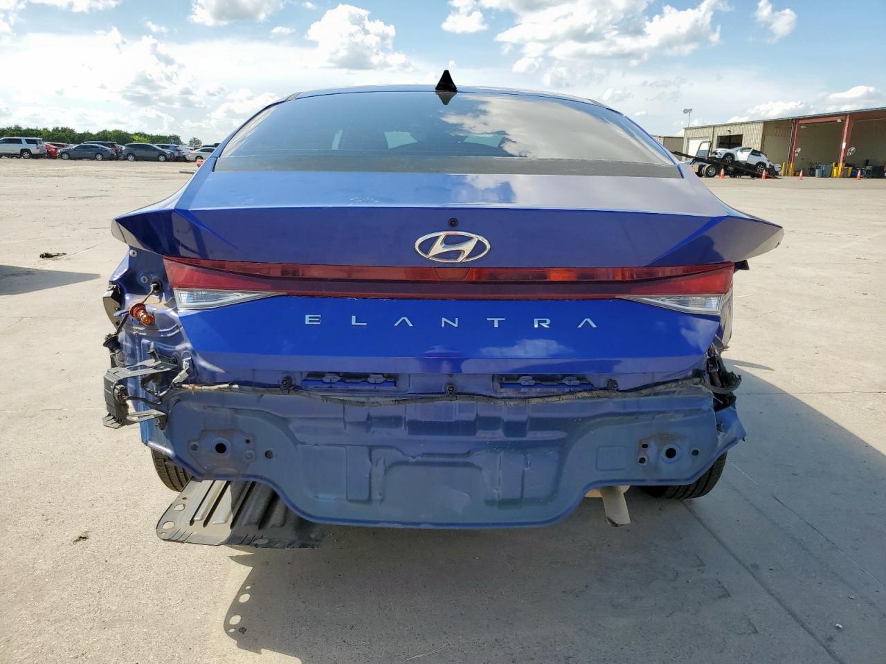 2022 Hyundai Elantra Se VIN: KMHLL4AG7NU262858 Lot: 62177065