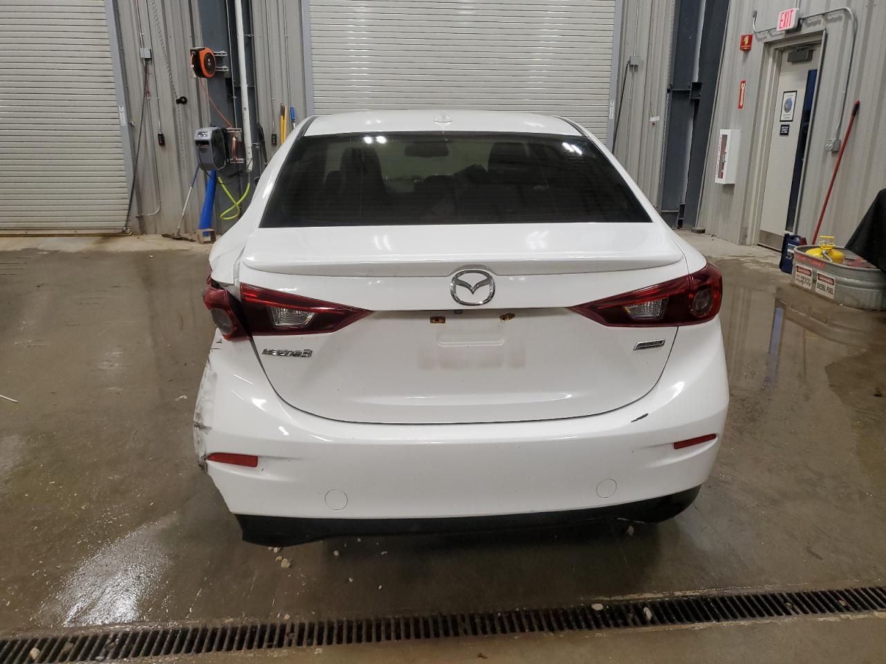 2016 Mazda 3 Touring VIN: JM1BM1W38G1298564 Lot: 62095965