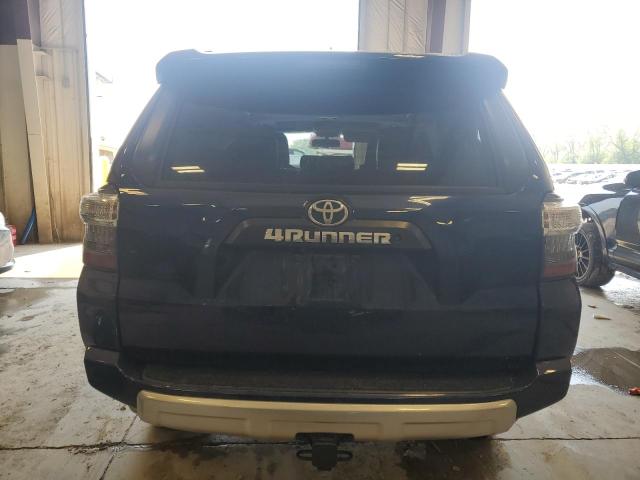  TOYOTA 4RUNNER 2017 Blue