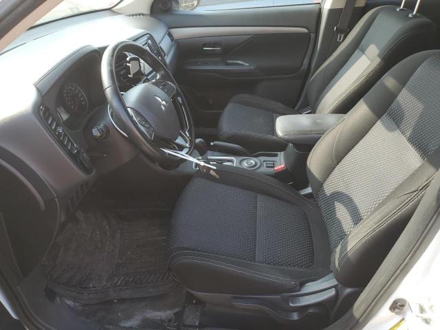 Parquets MITSUBISHI OUTLANDER 2016 White