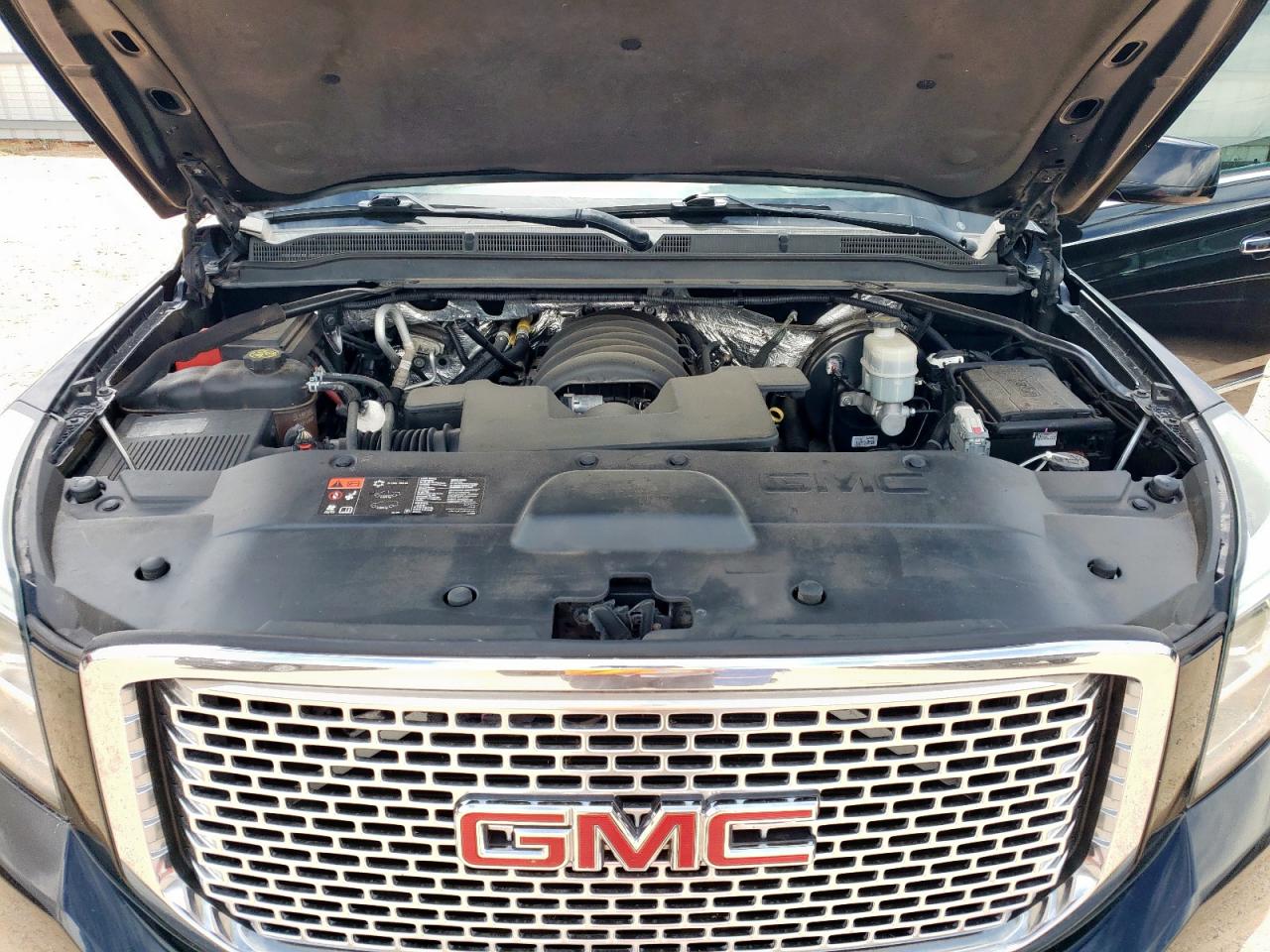 2015 GMC Yukon Denali VIN: 1GKS1CKJ9FR176373 Lot: 62838615