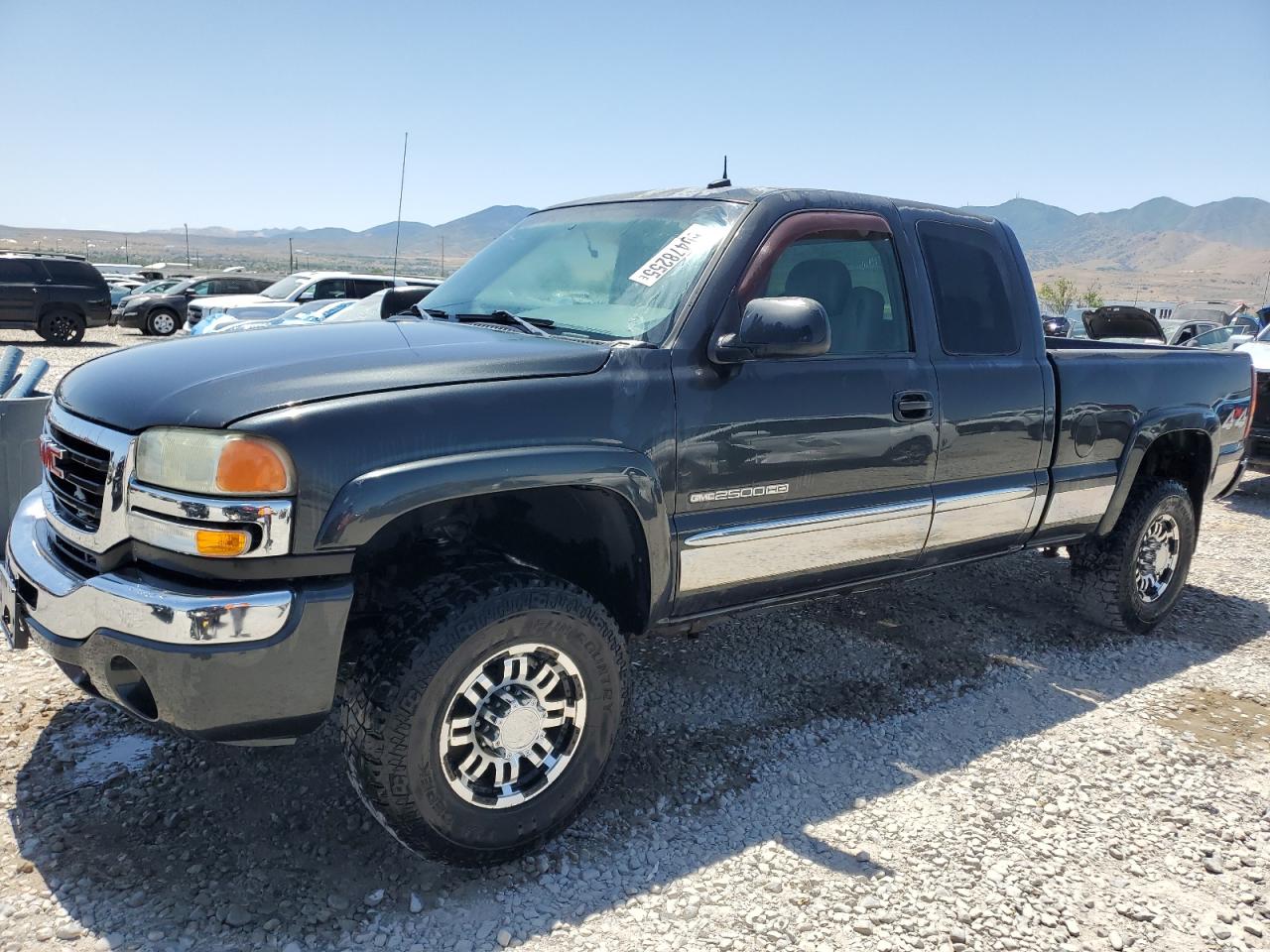 2003 Gmc Sierra K2500 Heavy Duty zu verkaufen in Magna, UT - Side
