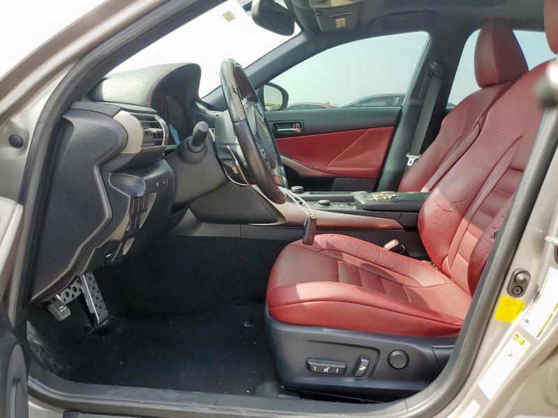 Седаны LEXUS IS 2016 Серебристый