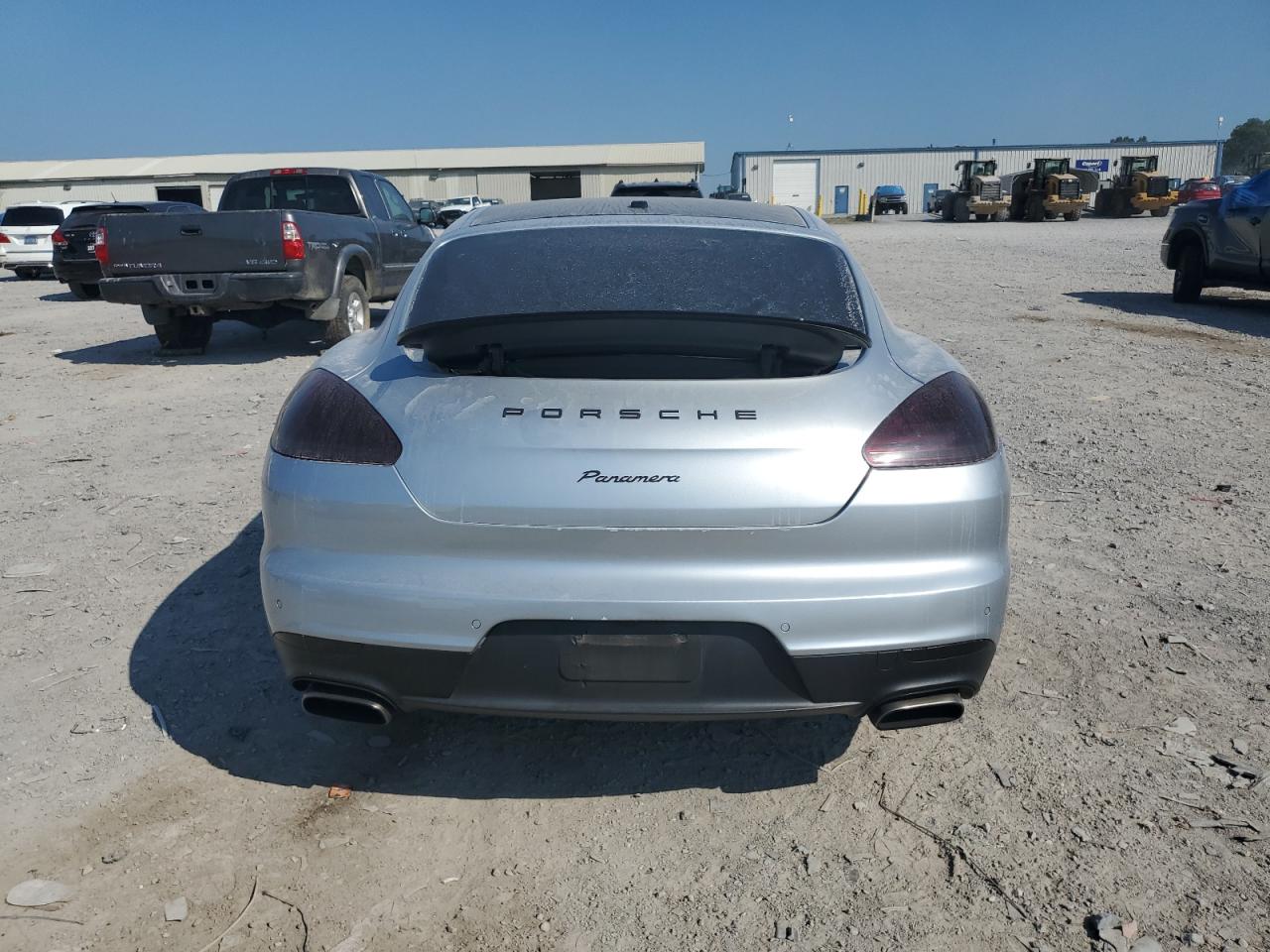 2014 Porsche Panamera 2 VIN: WP0AA2A77EL010121 Lot: 61668005