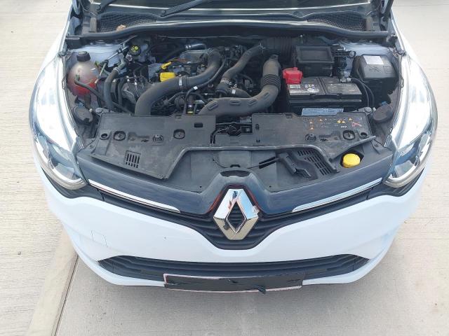 2019 RENAULT CLIO PLAY