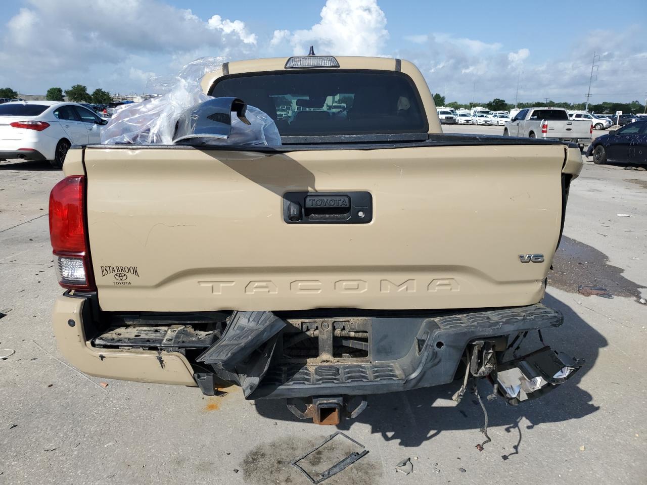2018 Toyota Tacoma Double Cab VIN: 5TFAZ5CN7JX058663 Lot: 60931135