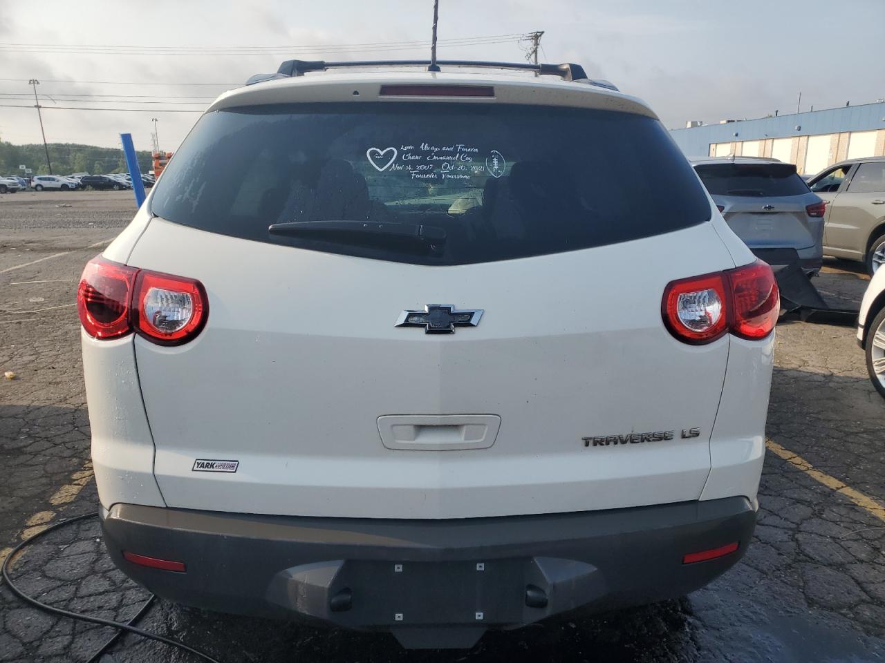2012 Chevrolet Traverse Ls VIN: 1GNKRFED6CJ417657 Lot: 62290965