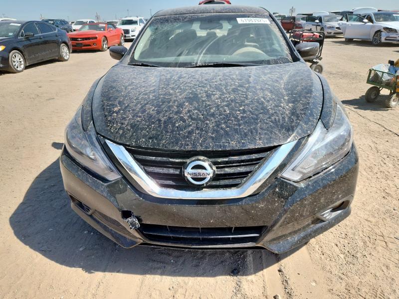  NISSAN ALTIMA 2018 Czarny