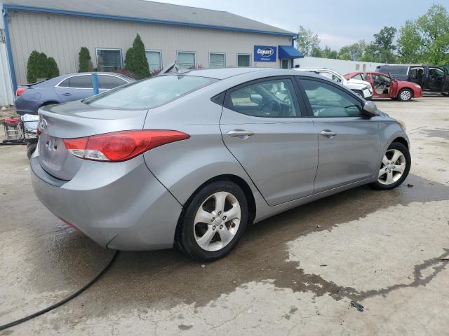  HYUNDAI ELANTRA 2013 Srebrny