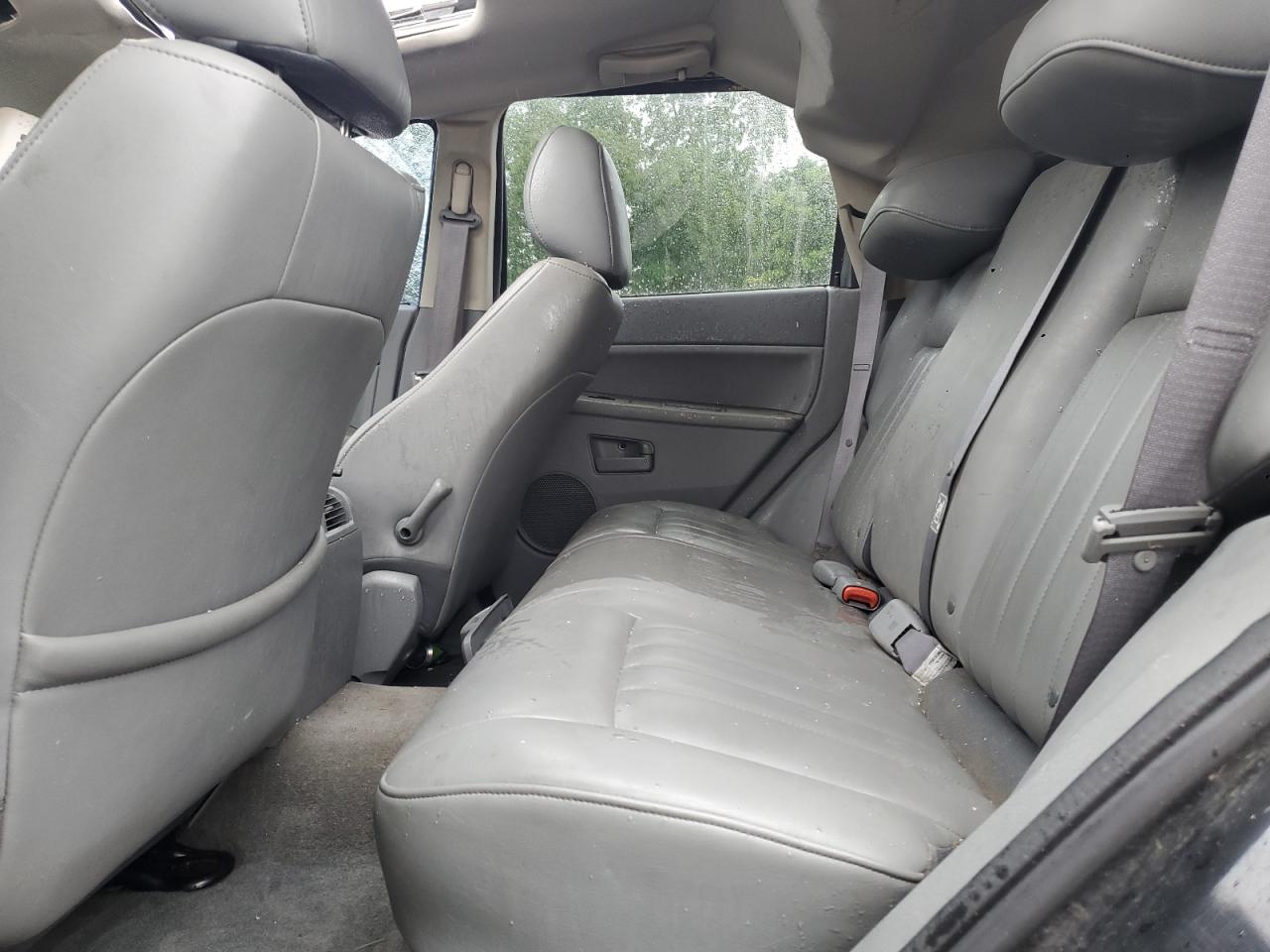 2005 Jeep Grand Cherokee Laredo VIN: 1J4HR48N35C651784 Lot: 59727885
