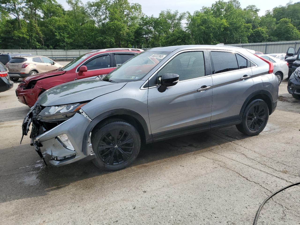 2018 Mitsubishi Eclipse Cross Le for Sale in Ellwood City, PA - Front End