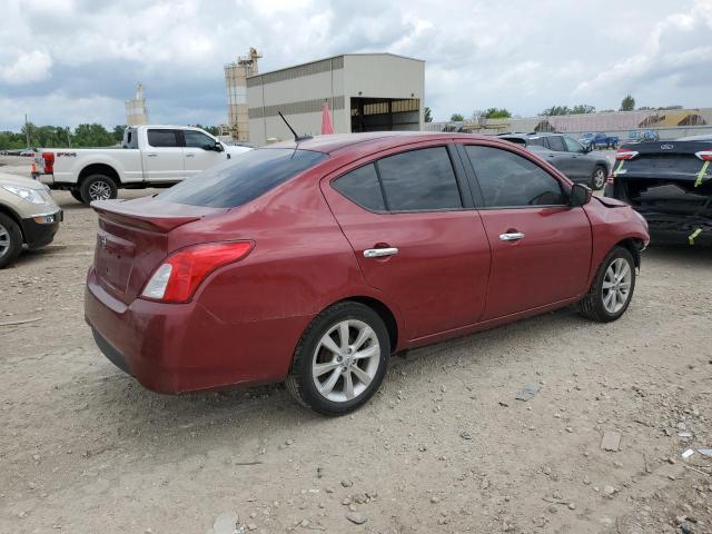  NISSAN VERSA 2017 Красный