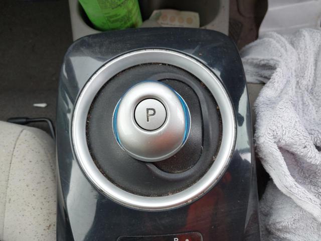 2011 NISSAN LEAF