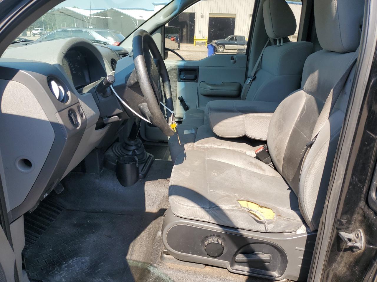 2007 Ford F150 VIN: 1FTRF12247KD39207 Lot: 61909005