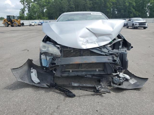  TOYOTA CAMRY 2016 Серебристый