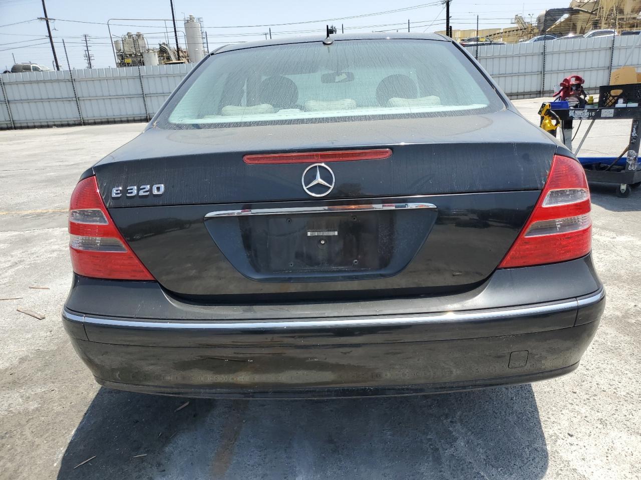 2004 Mercedes-Benz E 320 VIN: WDBUF65JX4A515560 Lot: 61988485