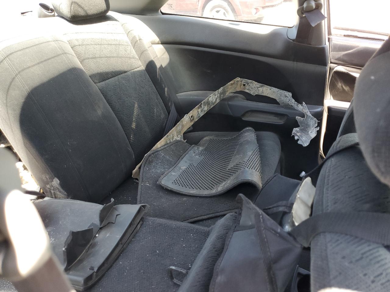 2005 Honda Civic Ex VIN: 1HGEM21975L043194 Lot: 62964125