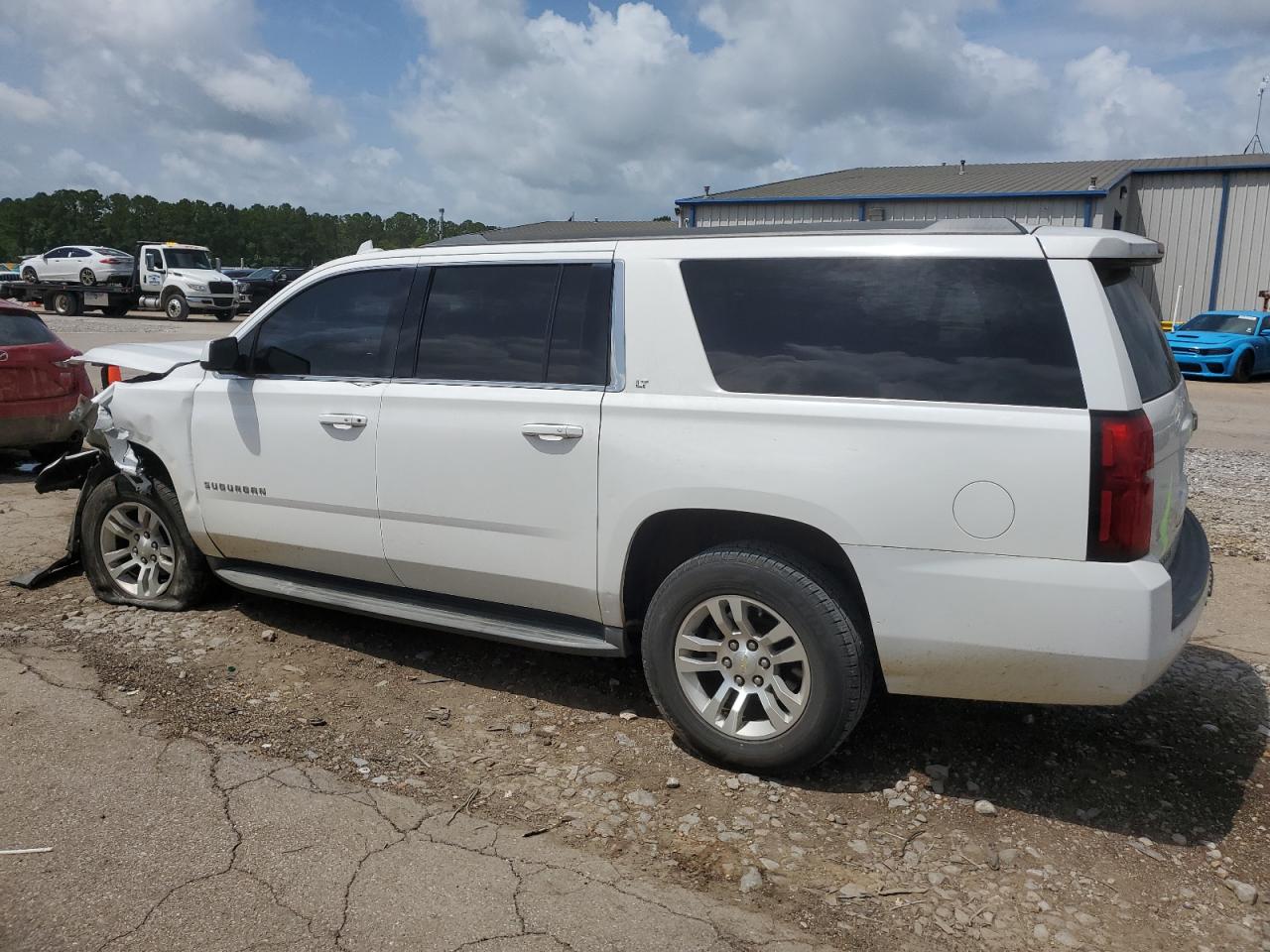 2015 Chevrolet Suburban K1500 Lt VIN: 1GNSKJKC9FR616632 Lot: 62652375