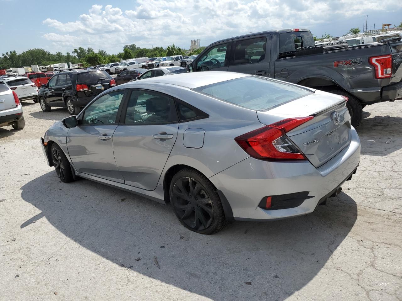 HONDA CIVIC 2020 VIN 2HGFC2F83LH535643 photo 2