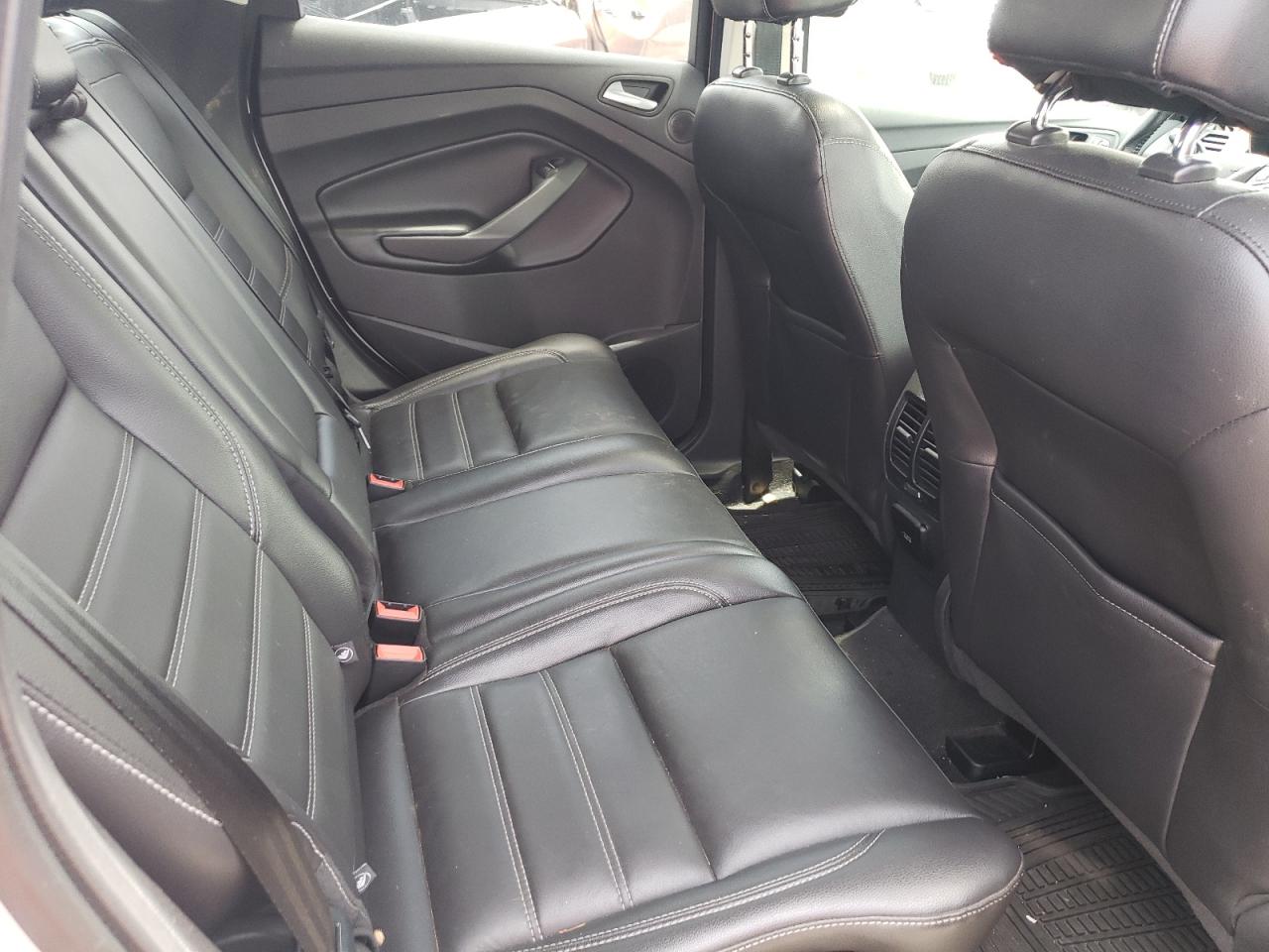 2017 Ford Escape Titanium VIN: 1FMCU9J92HUB72615 Lot: 63051195