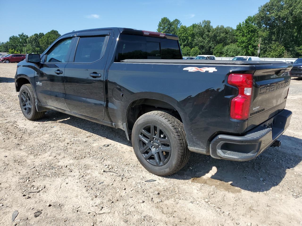 CHEVROLET ALL Models 2024 VIN 2GCUDEED9R1182958 фото 2