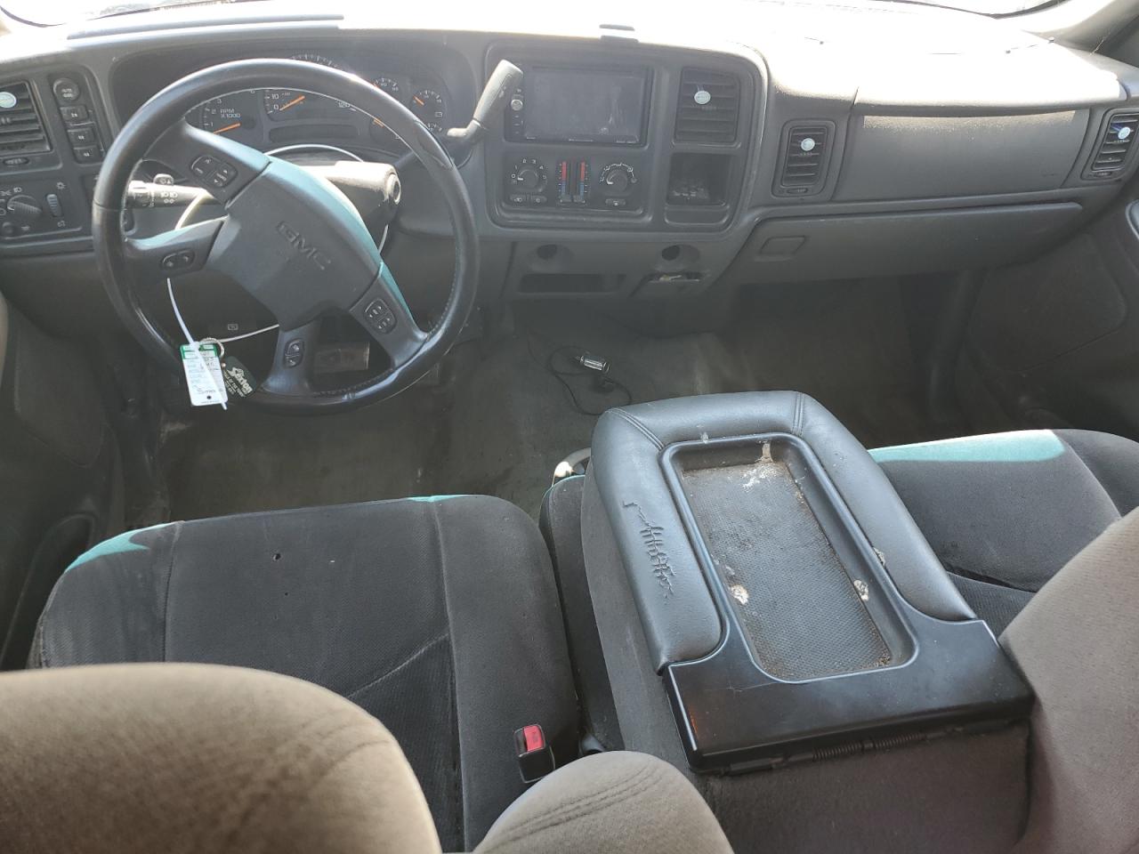 2003 GMC Sierra K1500 Heavy Duty VIN: 1GTGK13U03F152777 Lot: 61793445