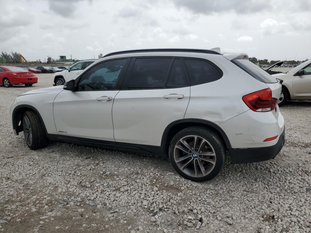 2013 BMW X1 Sdrive28I WBAVM1C57DVW43751 photo #4