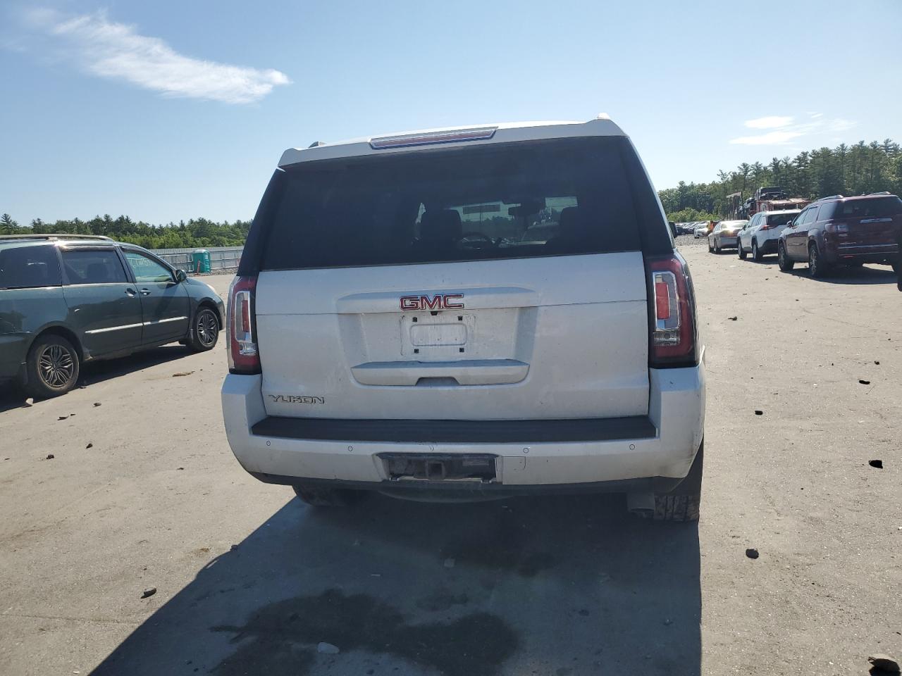 2016 GMC Yukon Slt VIN: 1GKS2BKC4GR235386 Lot: 62426025