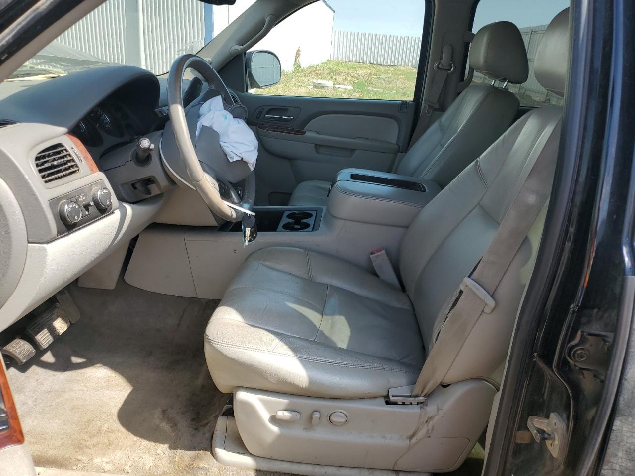 2011 GMC Yukon Xl K1500 Slt VIN: 1GKS2KE3XBR123857 Lot: 61729995