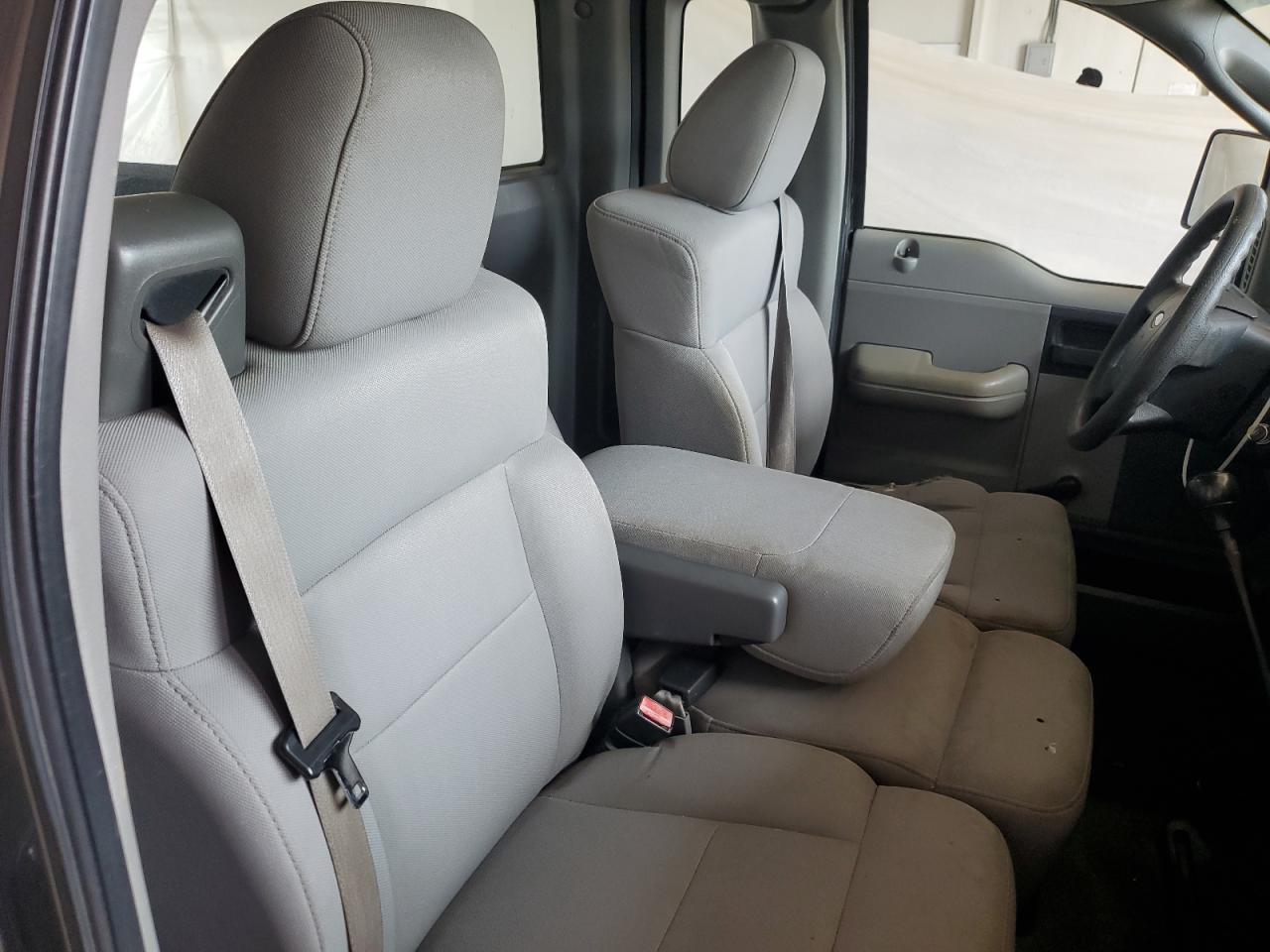 2005 Ford F150 VIN: 1FTRF122X5NC00243 Lot: 62678105