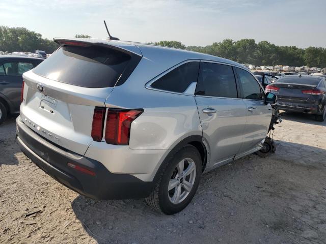  KIA SORENTO 2021 Серебристый