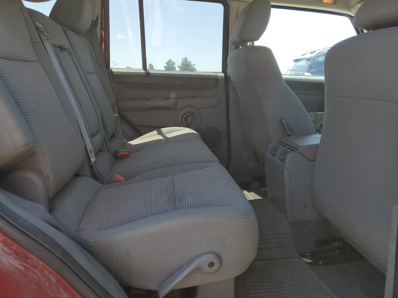 2006 Jeep Commander VIN: 1J8HG48K86C330738 Lot: 61492335