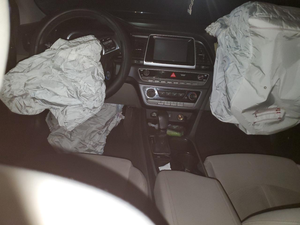 2018 Hyundai Sonata Se VIN: 619183 Lot: 62615535