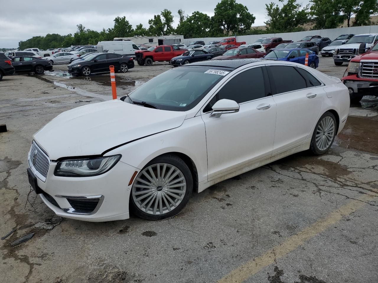2017 Lincoln Mkz Hybrid Reserve na sprzedaż w Bridgeton, MO - Front End