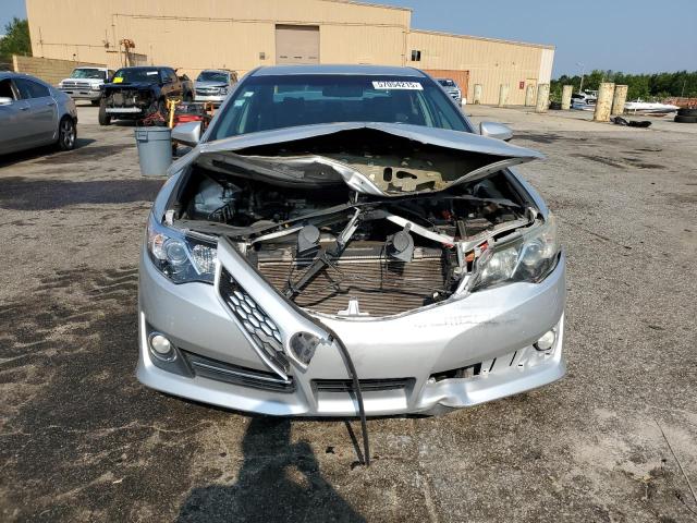 TOYOTA CAMRY 2013 Silver