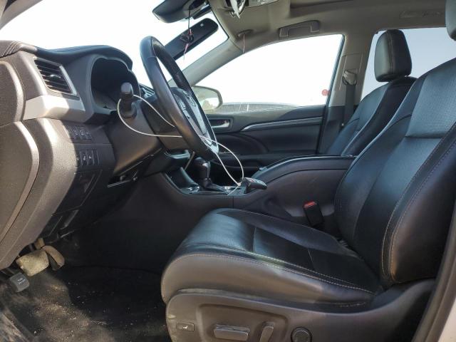  TOYOTA HIGHLANDER 2017 Белый