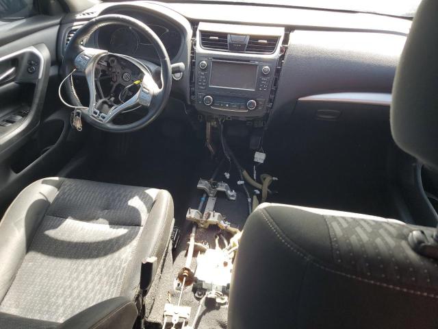 Sedans NISSAN ALTIMA 2016 Czarny