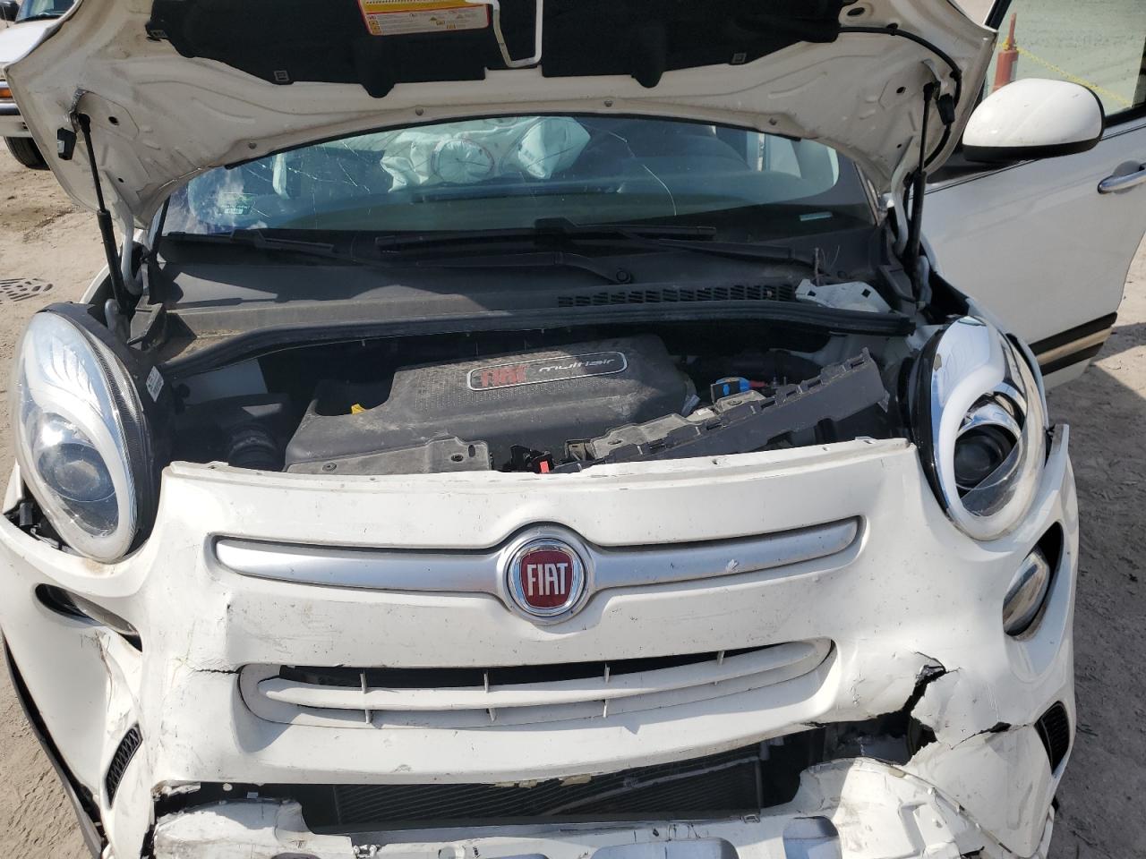 2014 Fiat 500L Trekking VIN: ZFBCFADH8EZ010833 Lot: 62406985