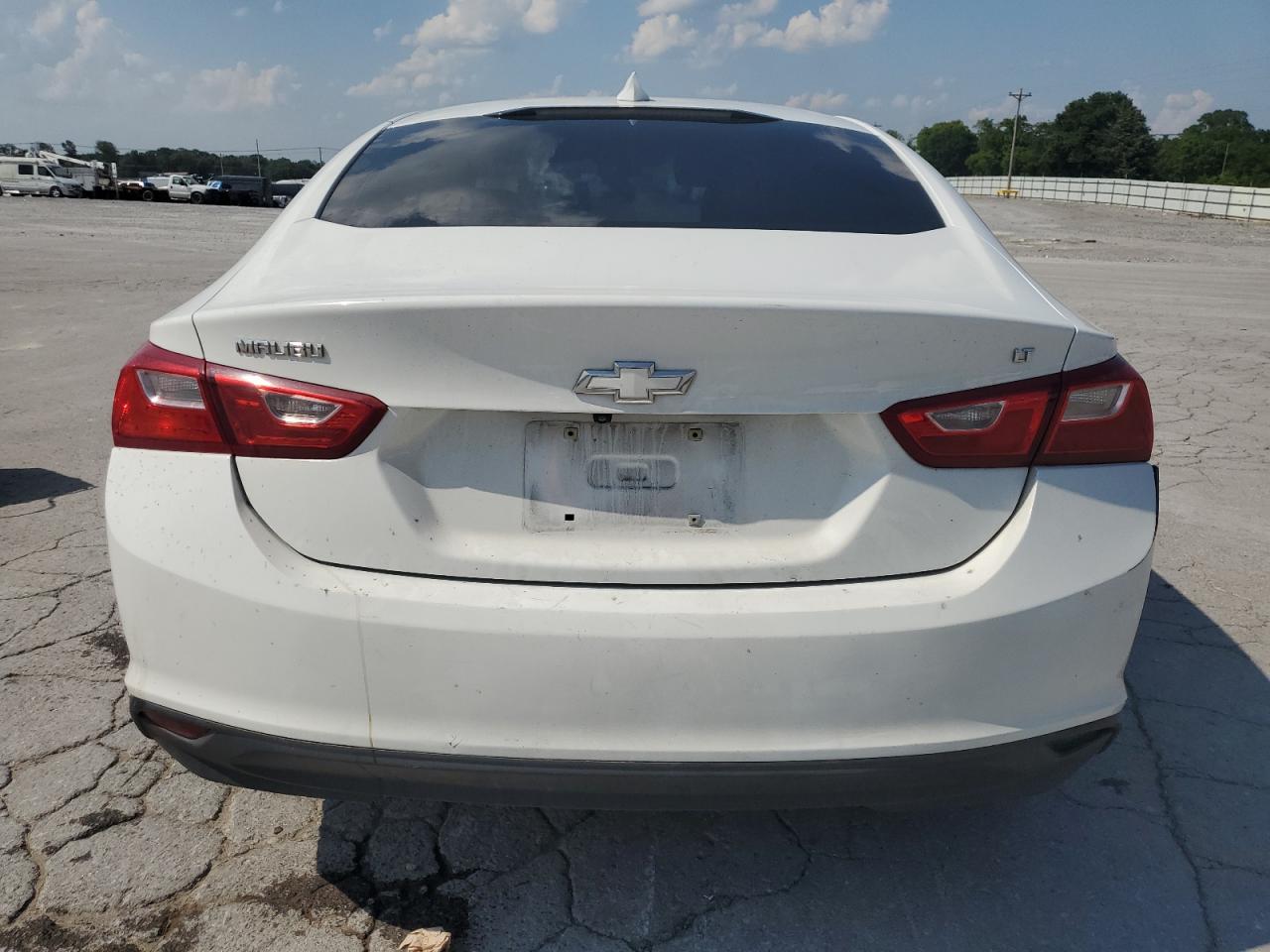 2017 Chevrolet Malibu Lt VIN: 1G1ZE5ST4HF177388 Lot: 62512355