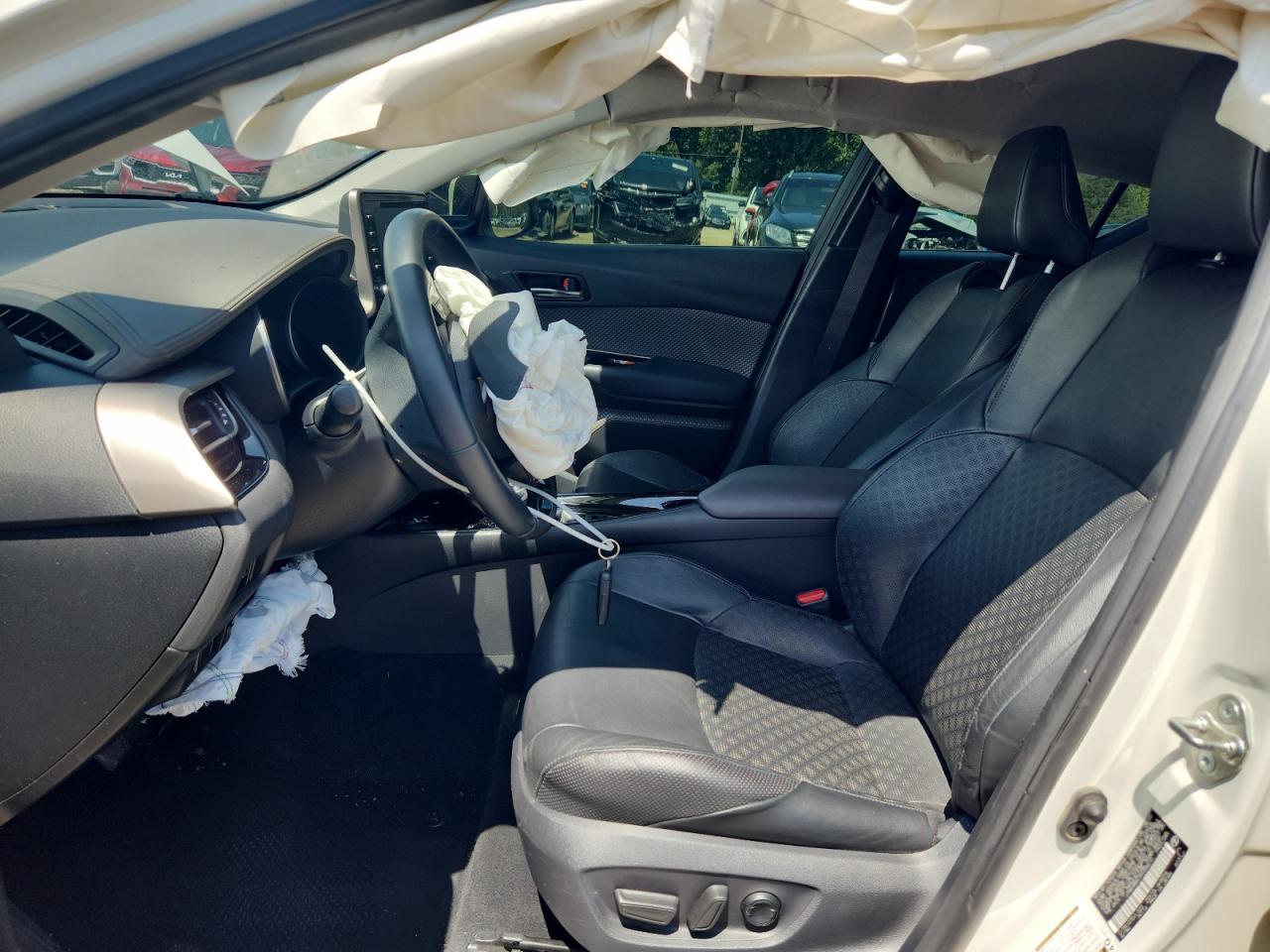 2021 Toyota C-Hr Xle VIN: JTNKHMBX1M1096610 Lot: 61390045