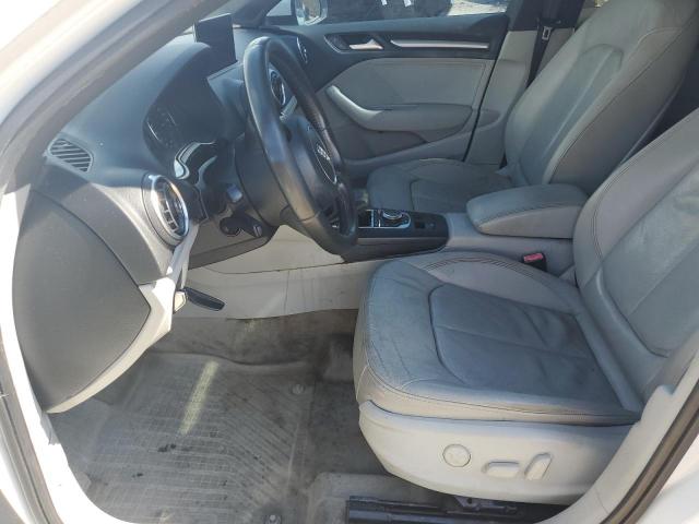 Sedans AUDI A3 2015 Biały