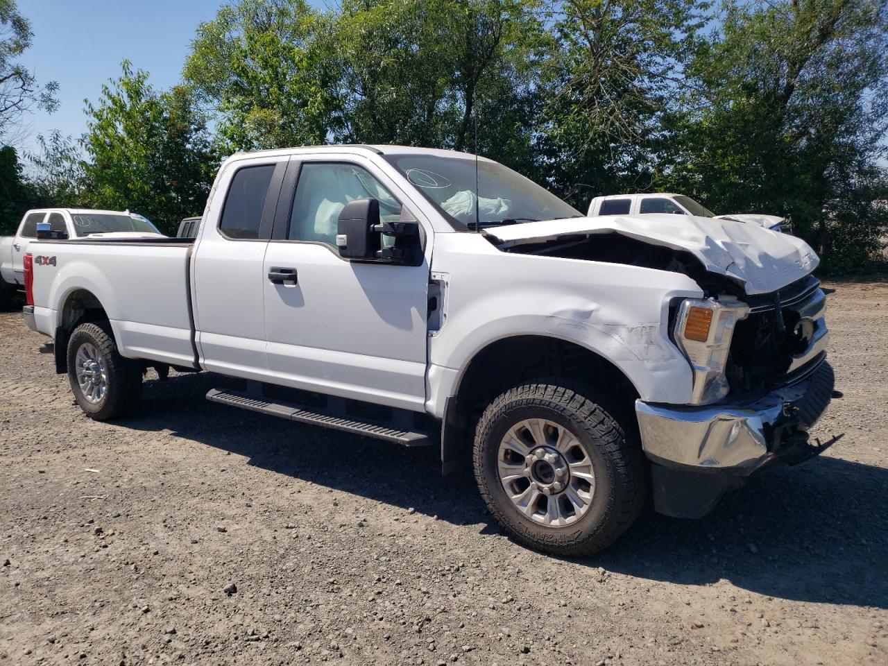 2022 Ford F250 - Image 4