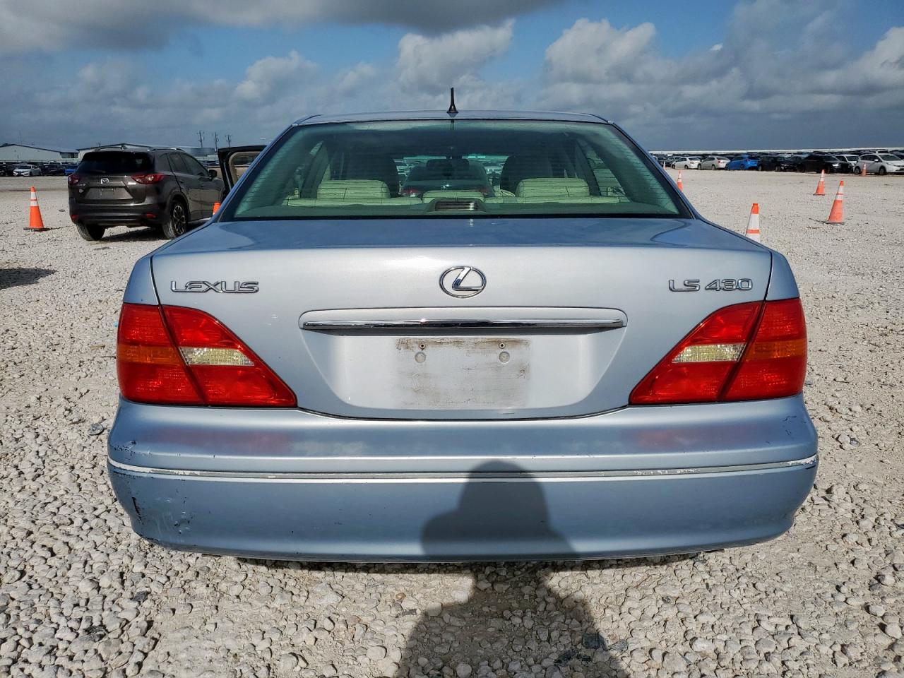 2002 Lexus Ls 430 VIN: JTHBN30F720070211 Lot: 61364185