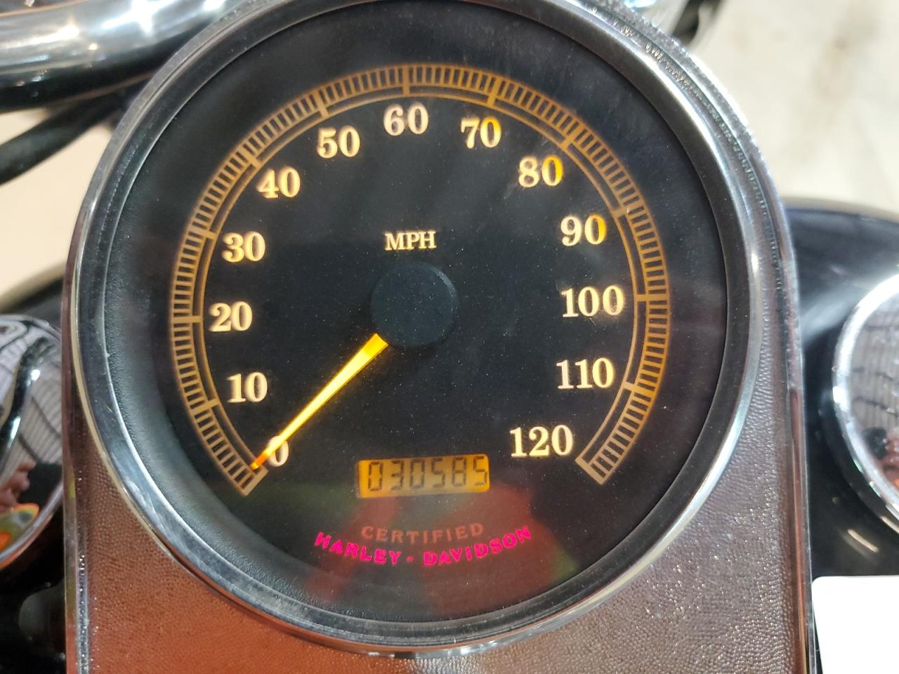 2000 Harley-Davidson Flhr VIN: 1HD1FDV13YY613589 Lot: 61662815