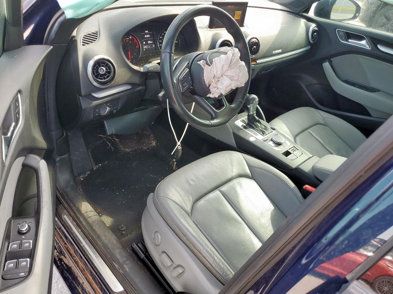 2017 Audi A3 Premium VIN: WAUAUGFF9H1043011 Lot: 61303055