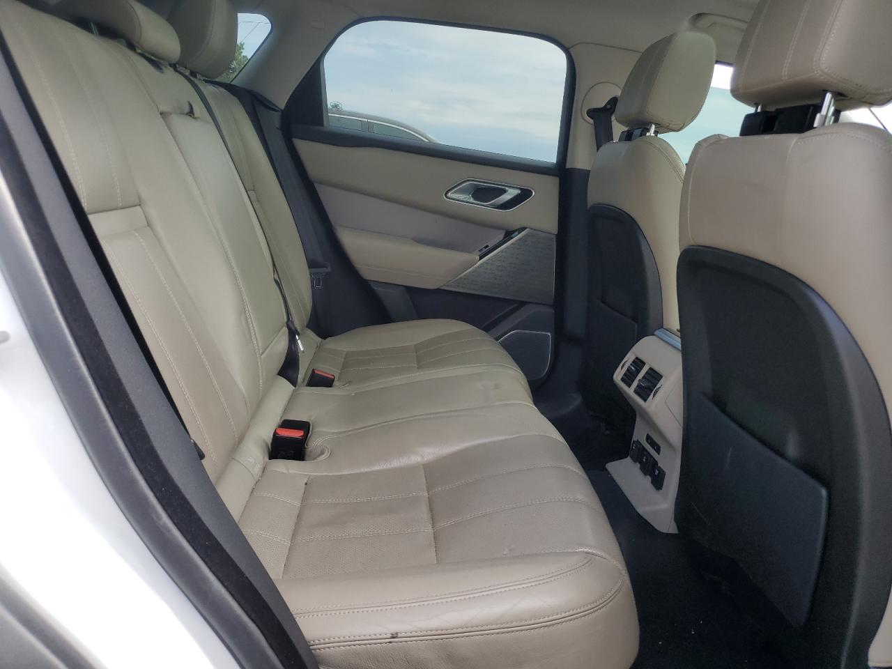 2018 Land Rover Range Rover Velar S VIN: SALYB2RX0JA731542 Lot: 62345885